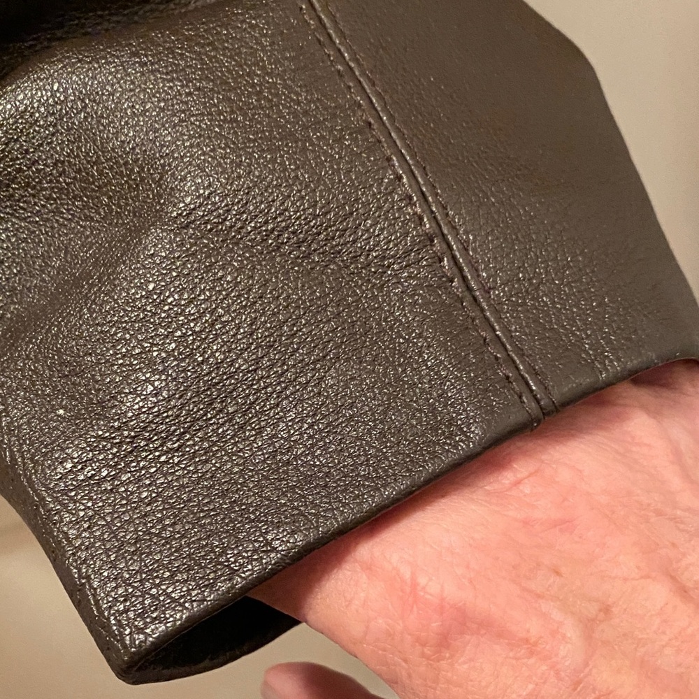 Classic Dark Brown Leather Jacket for Women - Picture 3 of 7